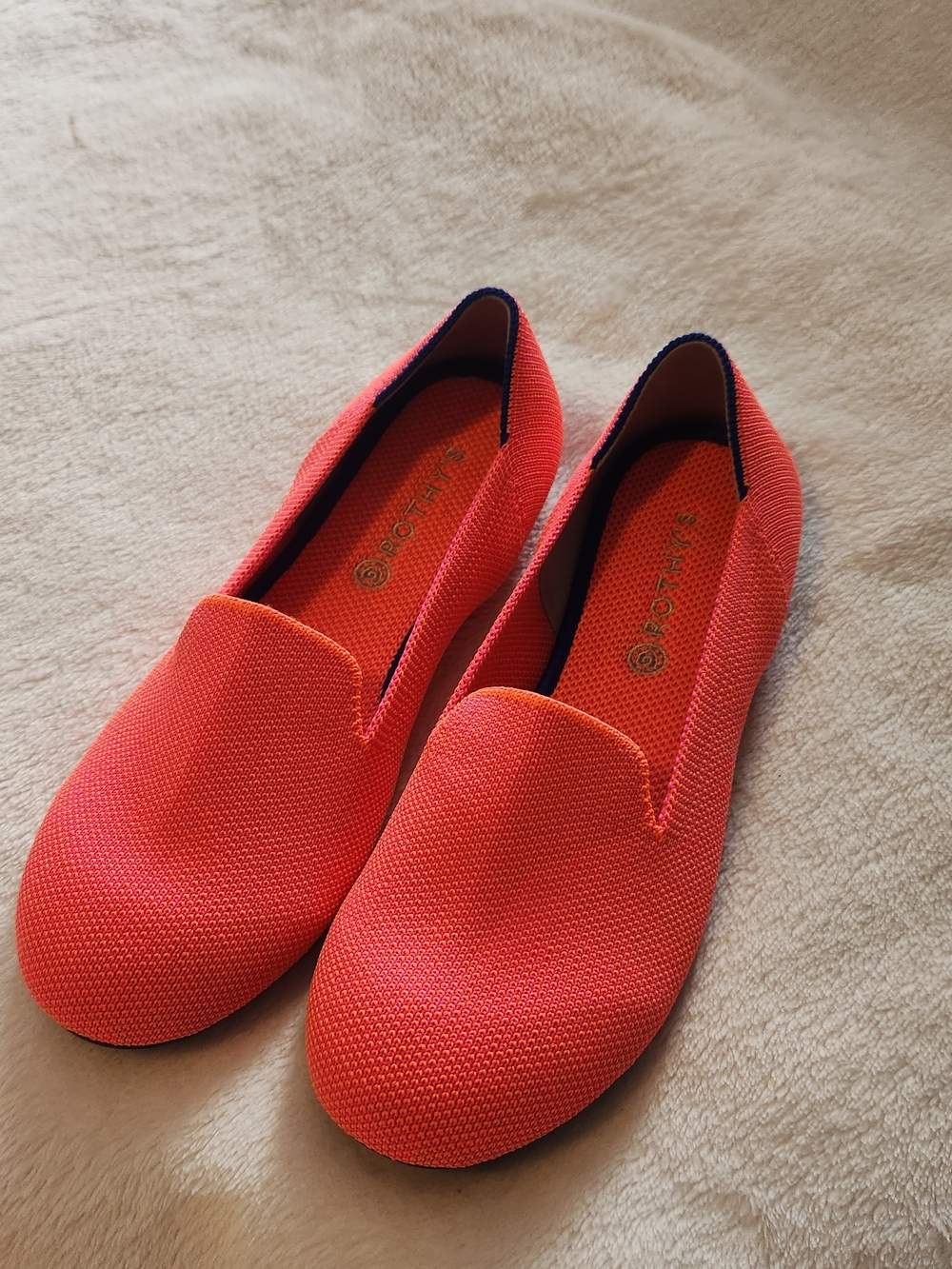 Rothy's The Kids Loafer In Flamingo Size 4 Brand New Never Worn
